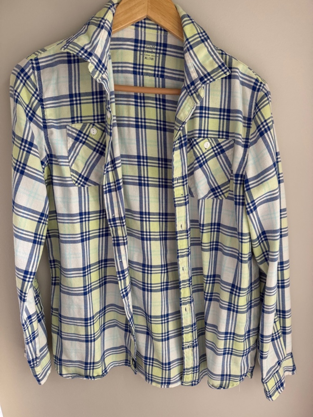 Vineyard Vines Blue and Yellow Plaid Button-Up (NWOT)